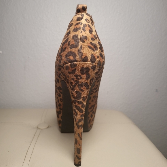 Cheetah high heel - Picture 4 of 6